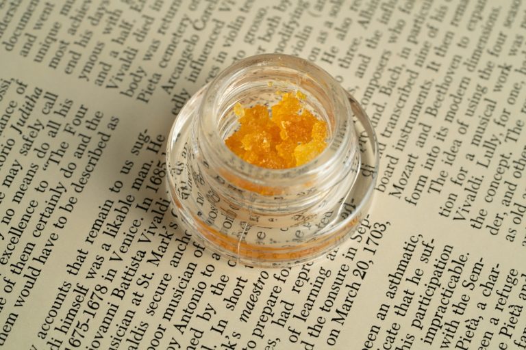 Fleurs de CBD : Extractions
