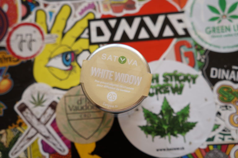 Satyva – White Widow – Critique