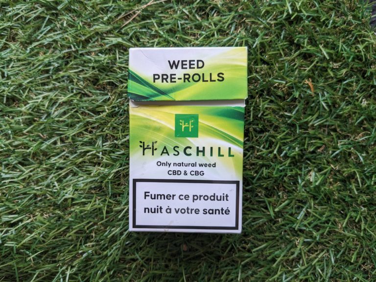 Critique des cigarettes au CBD de Haschill